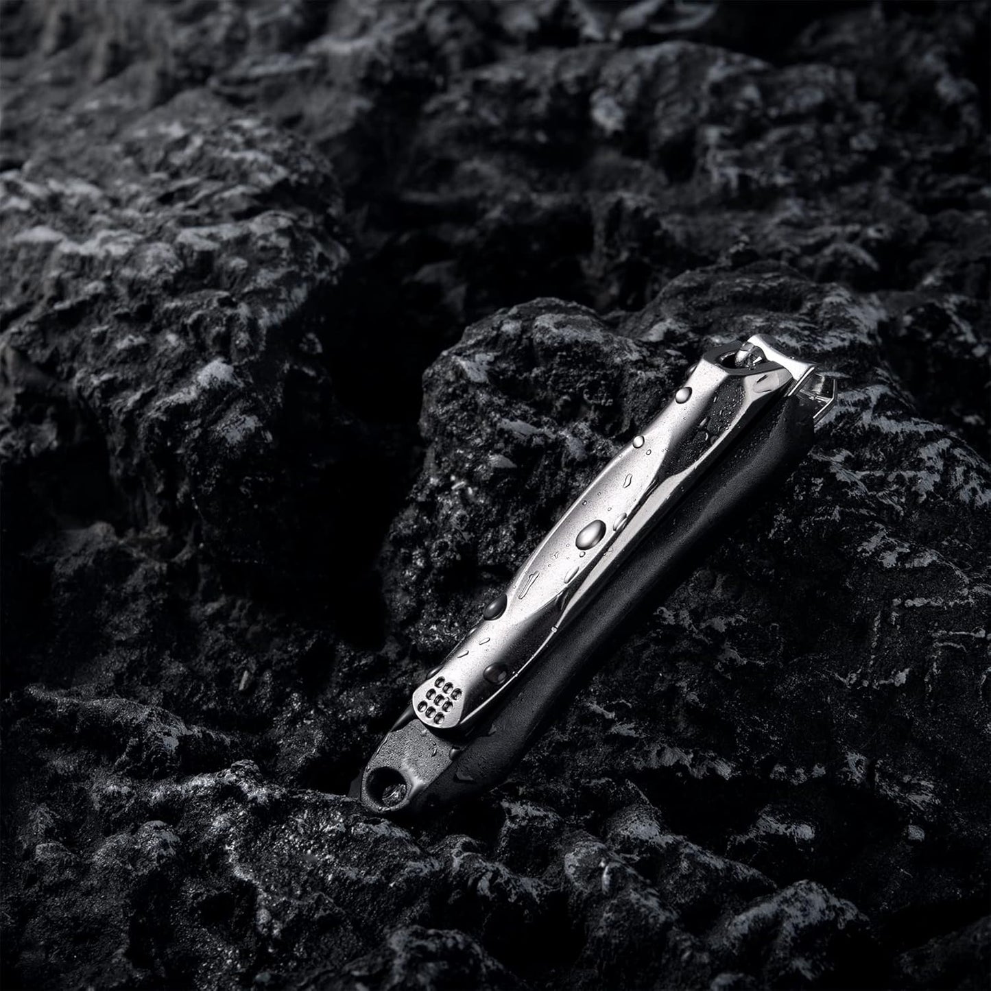 FERYES 3-in-1 Fingernail Clipper with No-Splash Nail Catcher and Metal Storage Box - Toenail Clipper with Nail File for Men & Women - Black