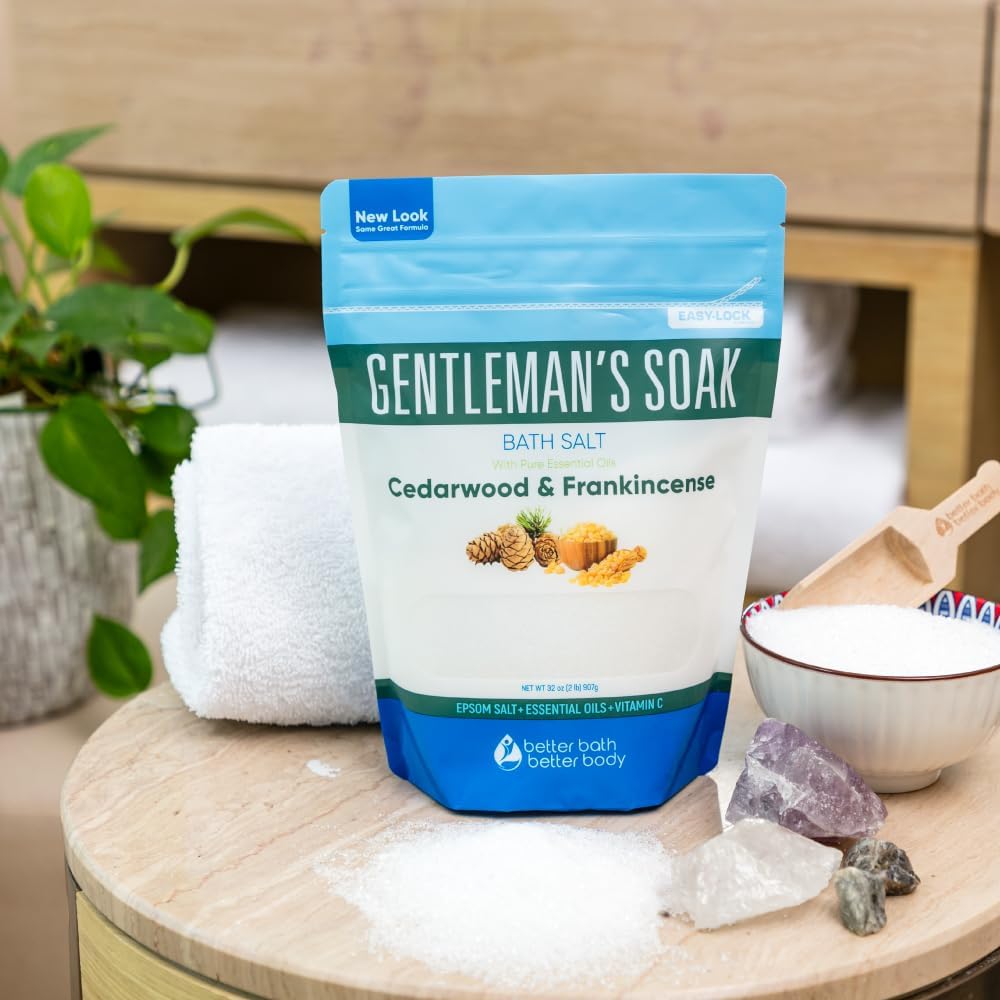 Gentleman's Bath Salt 32 Ounces Epsom Salt with Natural Cedarwood, Frankincense, Eucalyptus and Peppermint Essential Oils Plus Vitamin C in BPA Free Pouch with Easy Press-Lock Seal