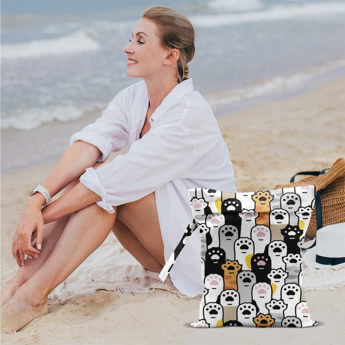 Claws Wet Bags 12x10 Inch, Cats claw Waterproof Reusable Wet Dry Bags, Washable Travel Laundry Bag for Swimsuit Pool Beach Diapers Dirty Yoga Gym Clothes, Cat Gifts for Women Friend Travelers