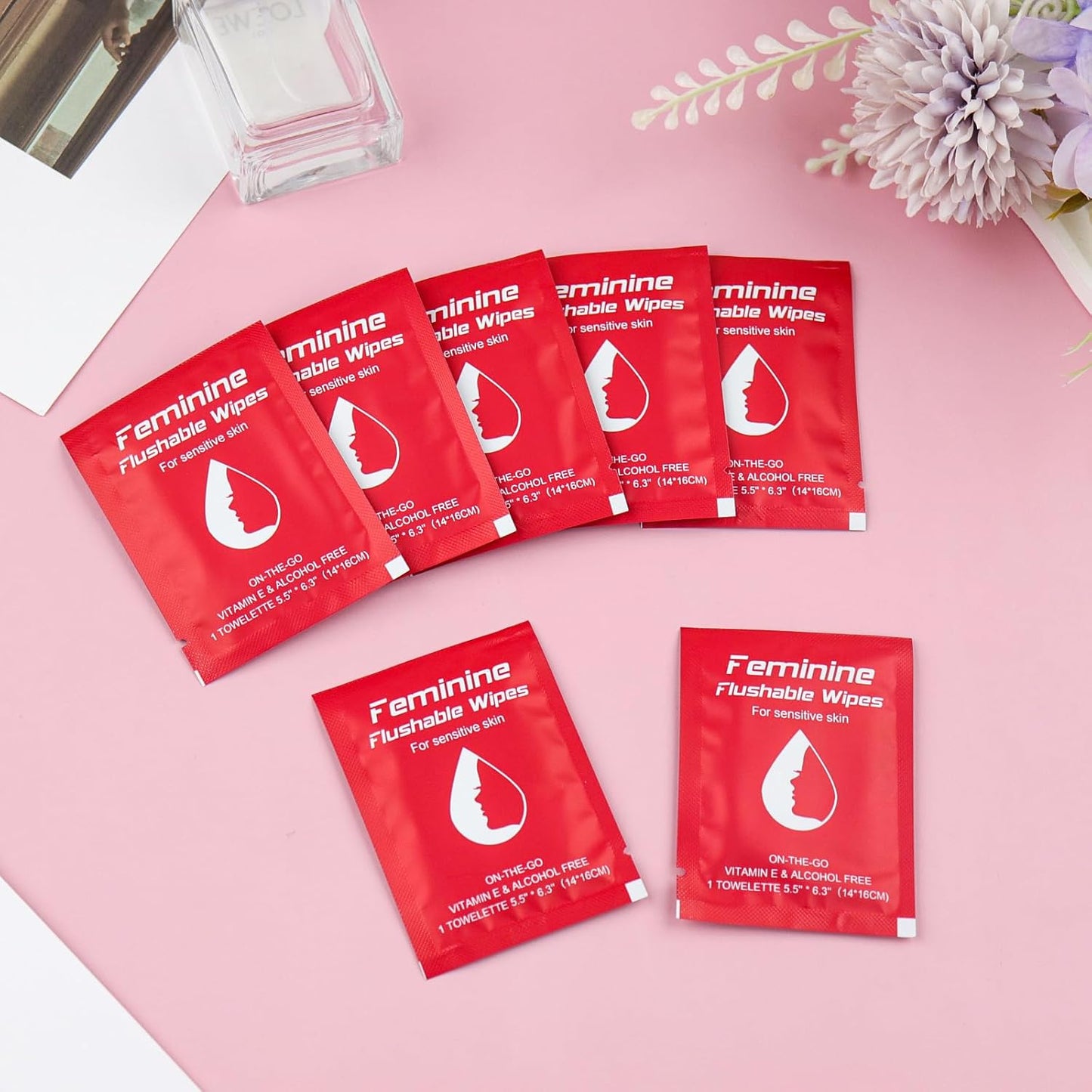 Feminine Wipes Individually Wrapped, Flushable Wipes Travel,Travel Wipes for Women,Feminine Care Wet Wipes Travel Size Vaginal Wipes for Adult, Girl and Homeless400