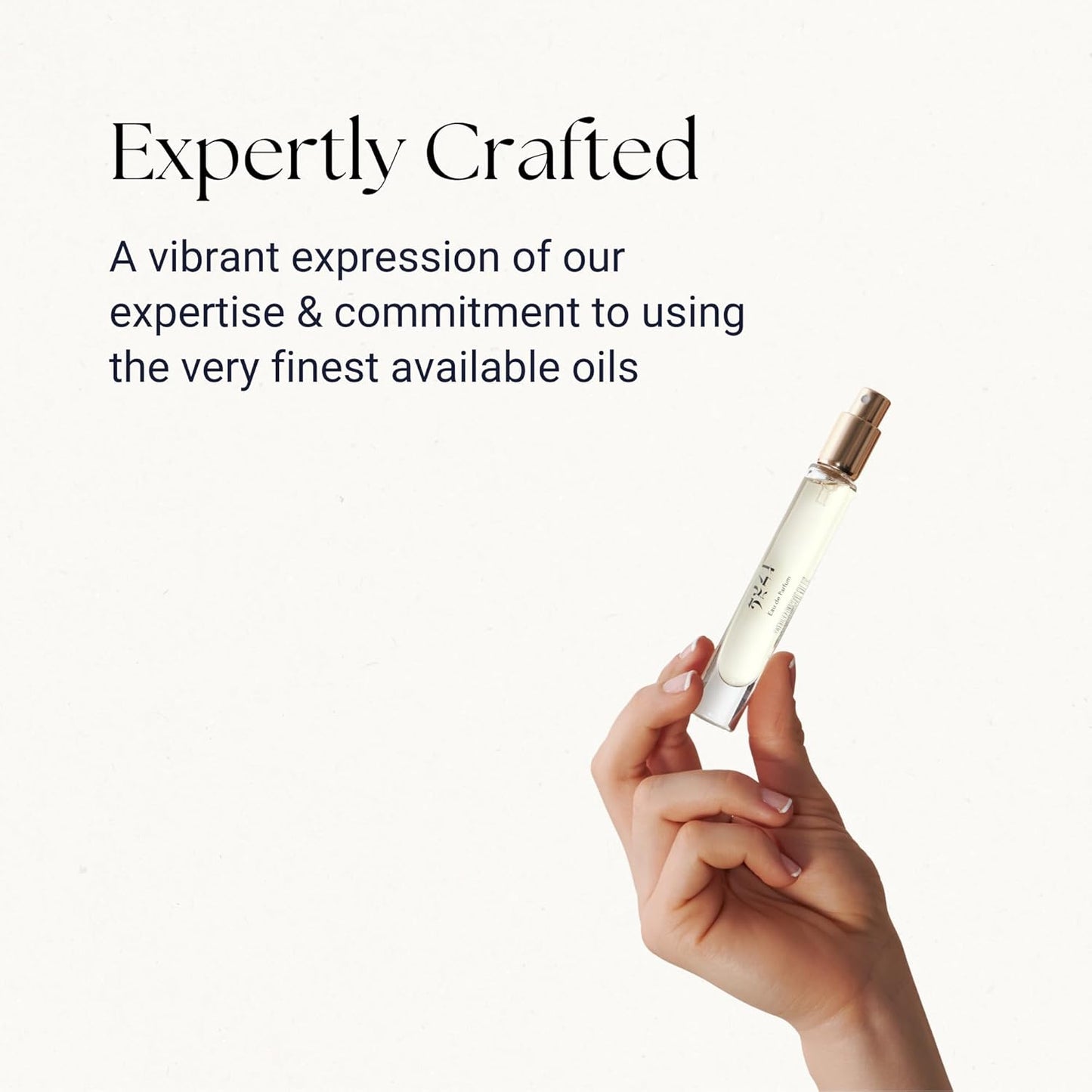 Caswell-Massey Sandalwood Eau de Toilette Discovery, Clean & Fresh Yet Undeniably Warm, Unisex Sandalwood Scent, Sample Size Vial, Perfume for Men & Women, 0.25 Fl Oz