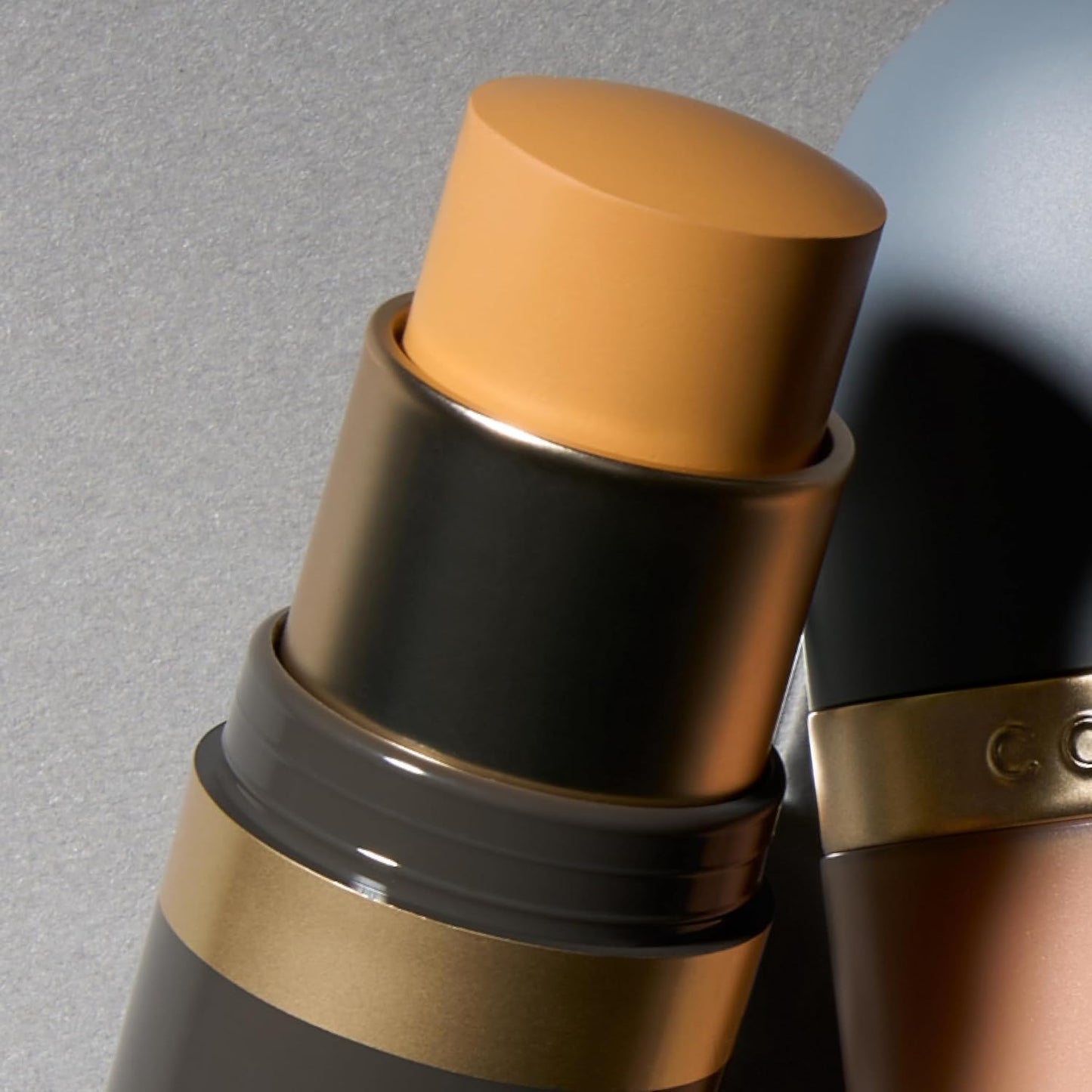 Cover FX Correct Stick Peach Color Corrector Concealer - Peachy: Neutralize Darkness & Discoloration (Medium to Tan Skin Tones) - Creamy Lightweight Full Coverage