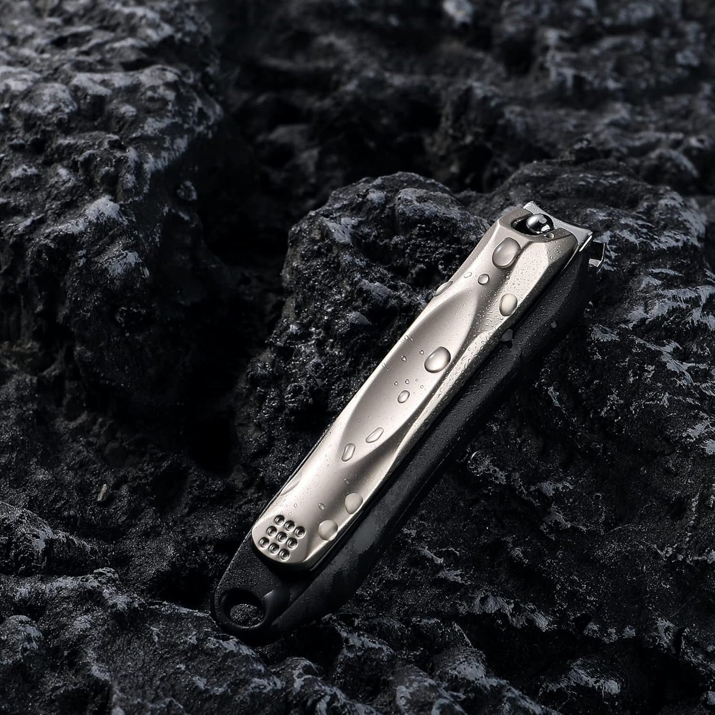 FERYES 3-in-1 Fingernail Clipper with No-Splash Nail Catcher and Metal Storage Box - Toenail Clipper with Nail File for Men & Women - Champagne