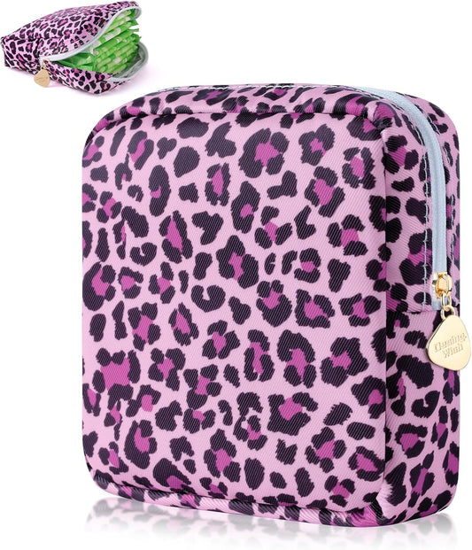 Desing Wish Sanitary Pad Storage Bag Portable Period Bag for Teen Pads/Sanitary Napkins/Small Tampons, Sanitary Napkin Storage Bag First Period Gifts for Teen Girls (Pink Leopard)