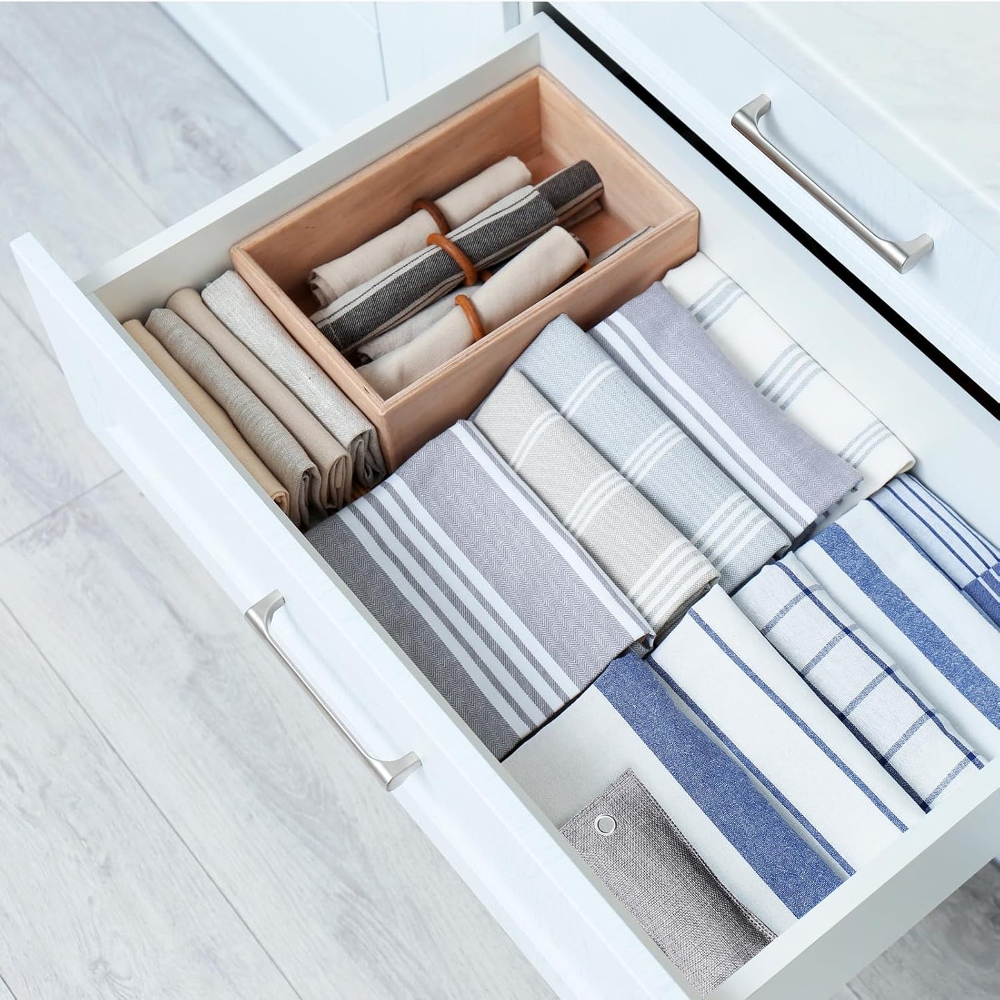 4 Pack charcoal odor absorber,Bamboo Charcoals Air Purifying Bag Charcoals Deodorizer Eliminator for Strong Odors in Car, Closet, Shoe, Basement (75G*4 Pack Gray-2, Unscented)